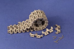 Tracks for T-64