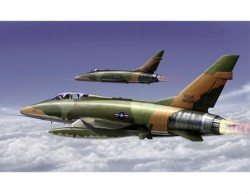 F-100F Super Sabre 