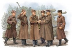 Soviet Artillery – Commander Inspection