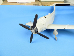 A-1 Skyraider. Propeller set (Tamiya)