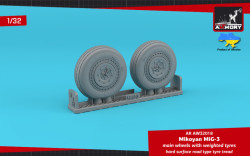  MiG-3 main wheels w/ weighted tyres, hard surface road type tyre tread