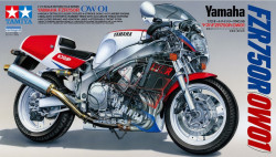 Yamaha FZR750R (OW01)
