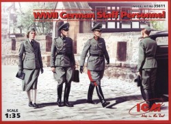 WWII German Staff Personnel (4 figures) 
